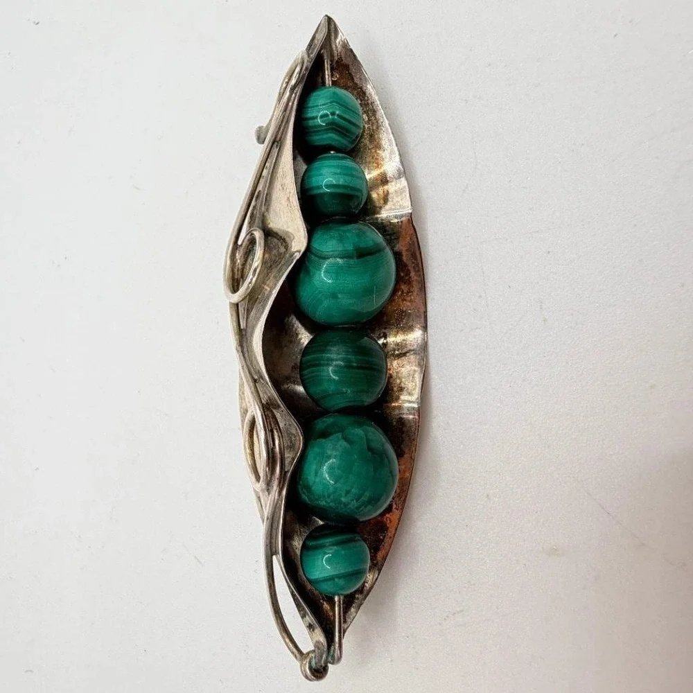 Sterling Silver Malachite Brooch Pea in the Pod 2.5